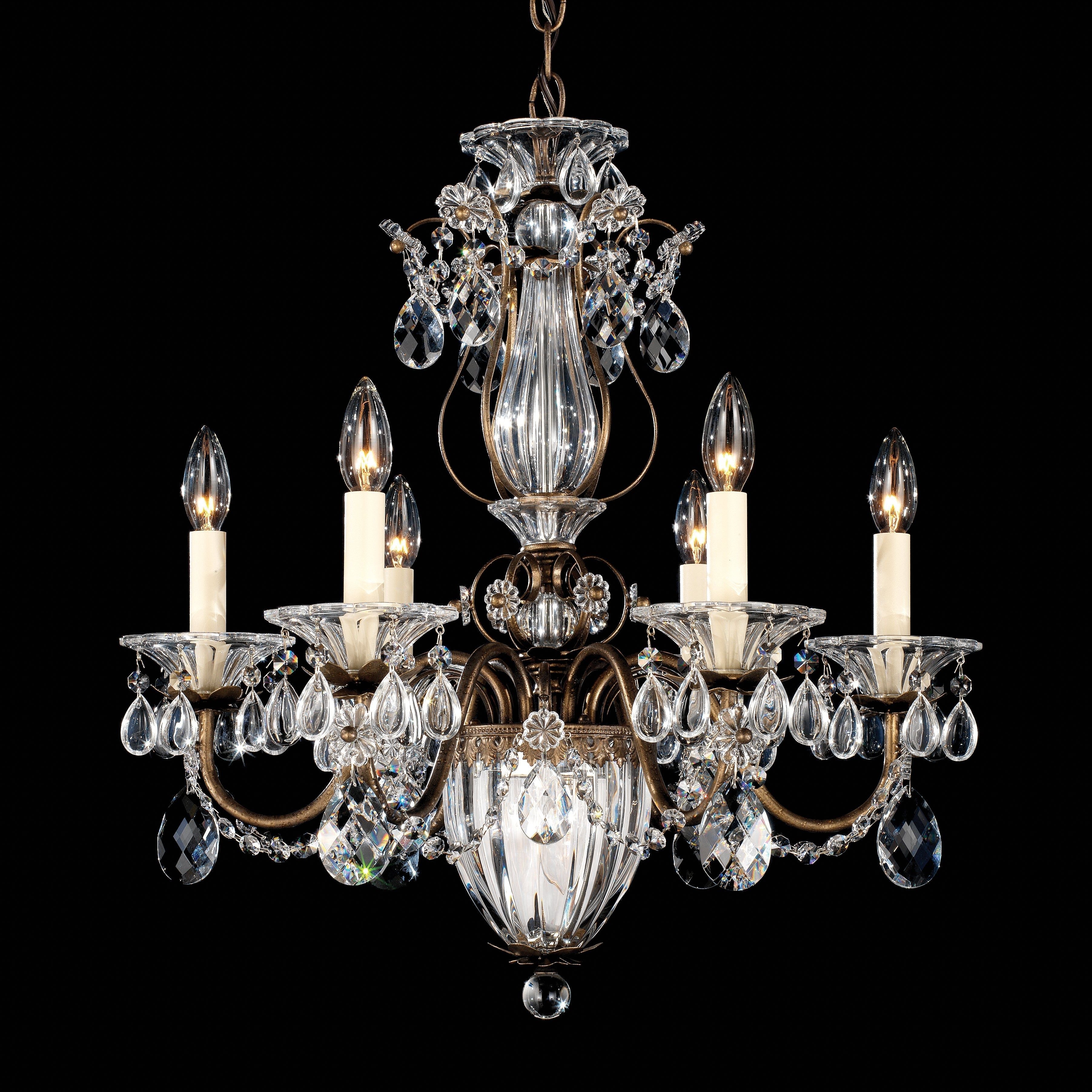 Bagatele 7-Light Chandelier