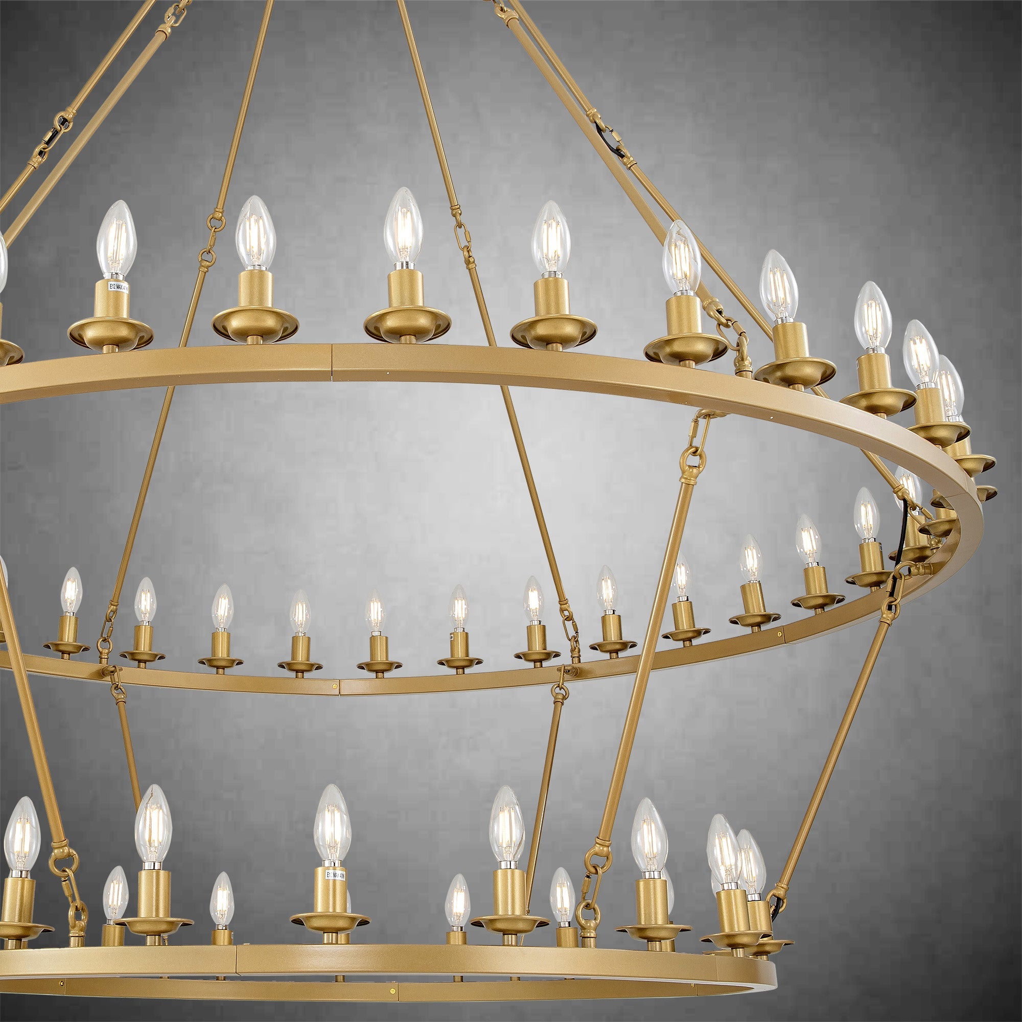 Modern wheel-shaped Chandelier