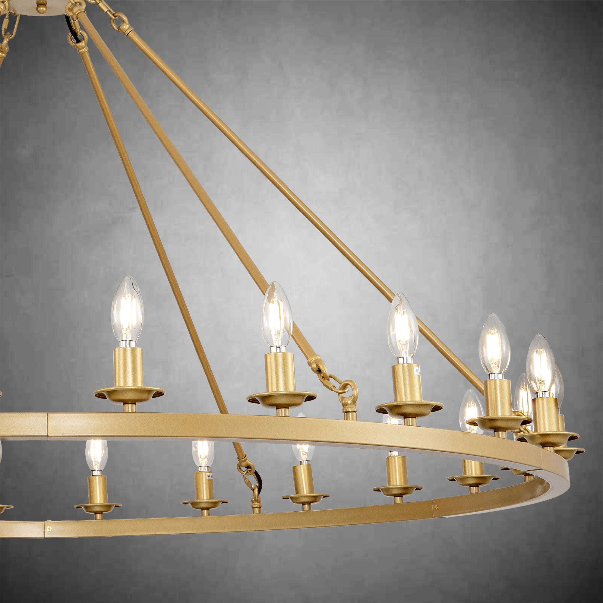 Modern wheel-shaped Chandelier