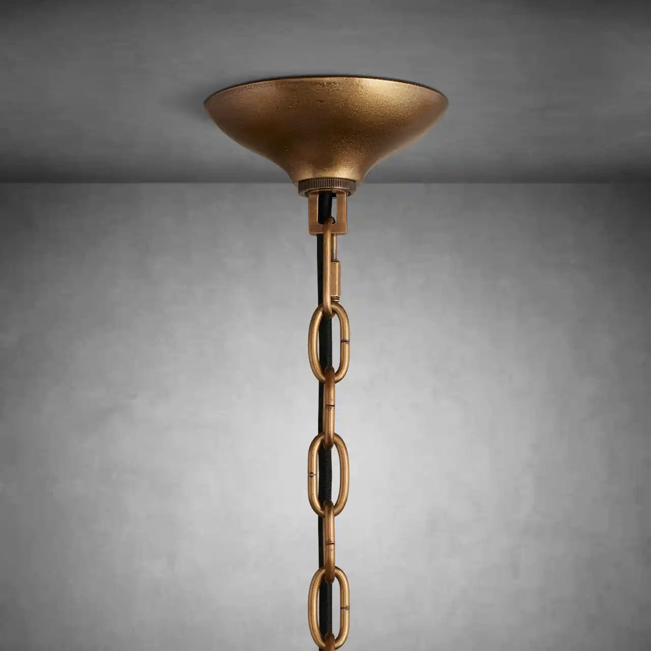 Neve Pendant