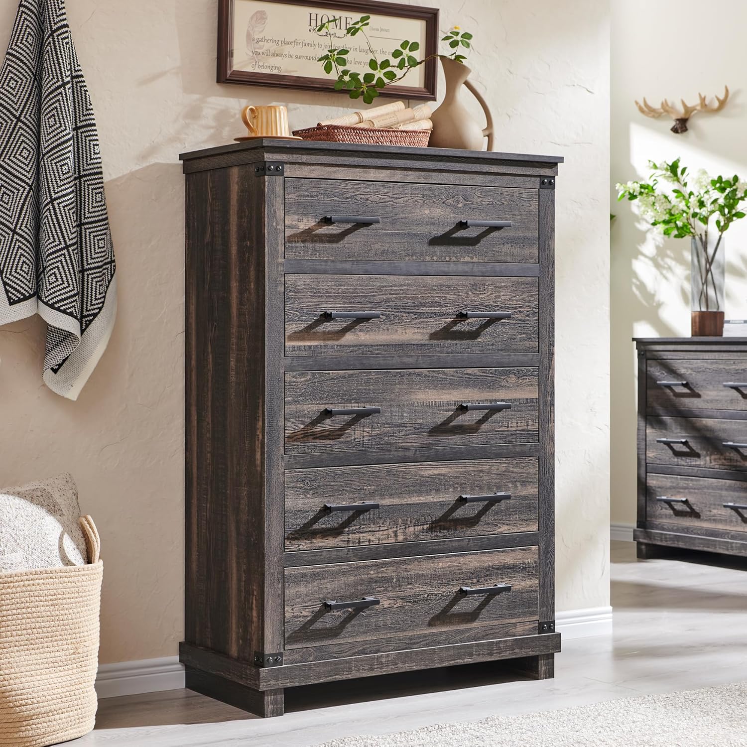 Farmhouse 5-Drawer Dresser: Rustic Wood Tall Chest for Bedroom