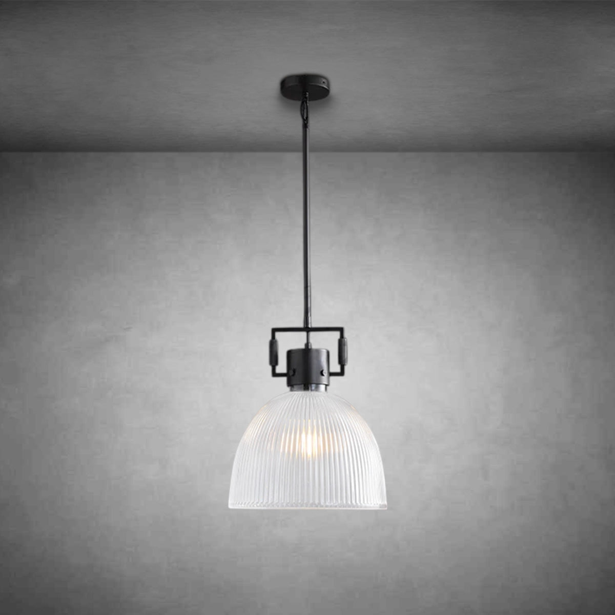 Echo Prismatic Pendant 10''14''18''