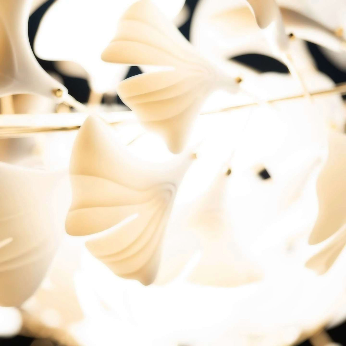 Gingko Leaves Chandelier 196.8"