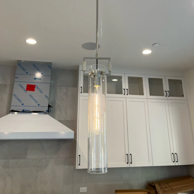 Finnegan Modern Glass Pendant Lamp