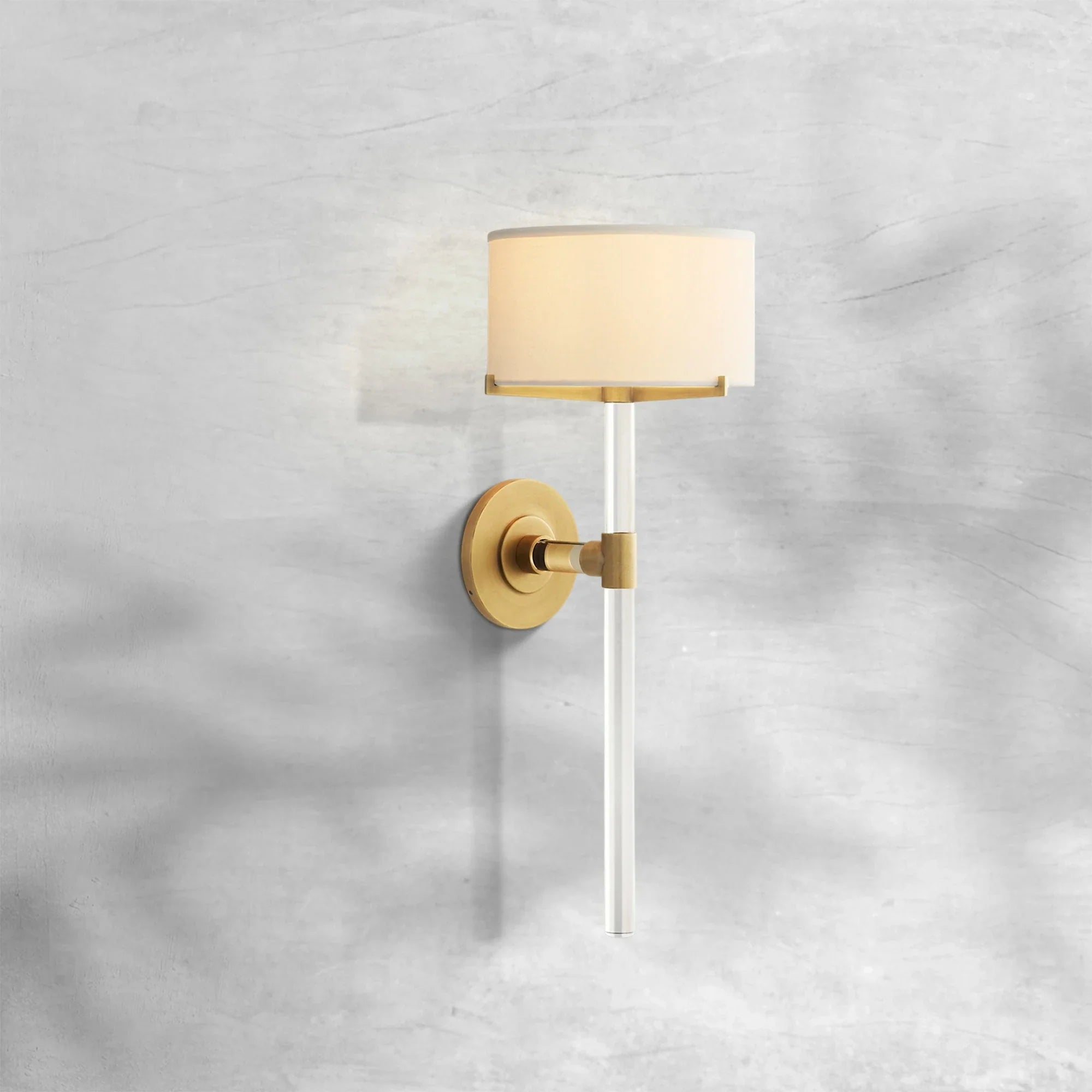 Truman Grand Crystal Wall Sconce with Brass Finish – Luxury Lighting