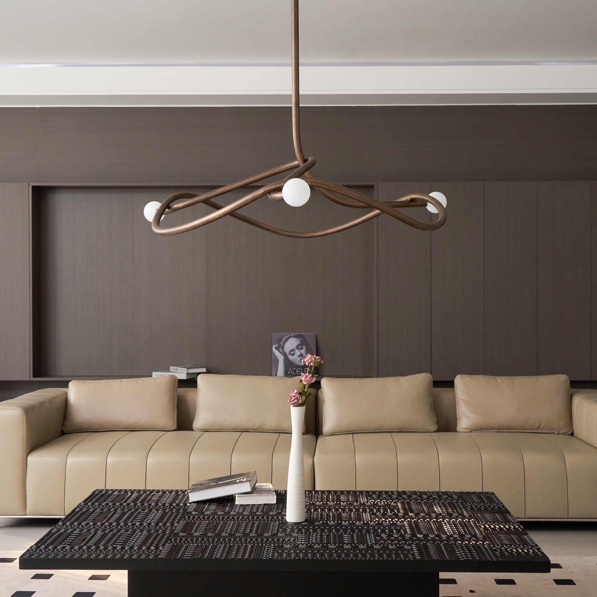 Tryst Chandelier