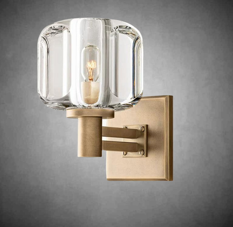 Maelis Sconce