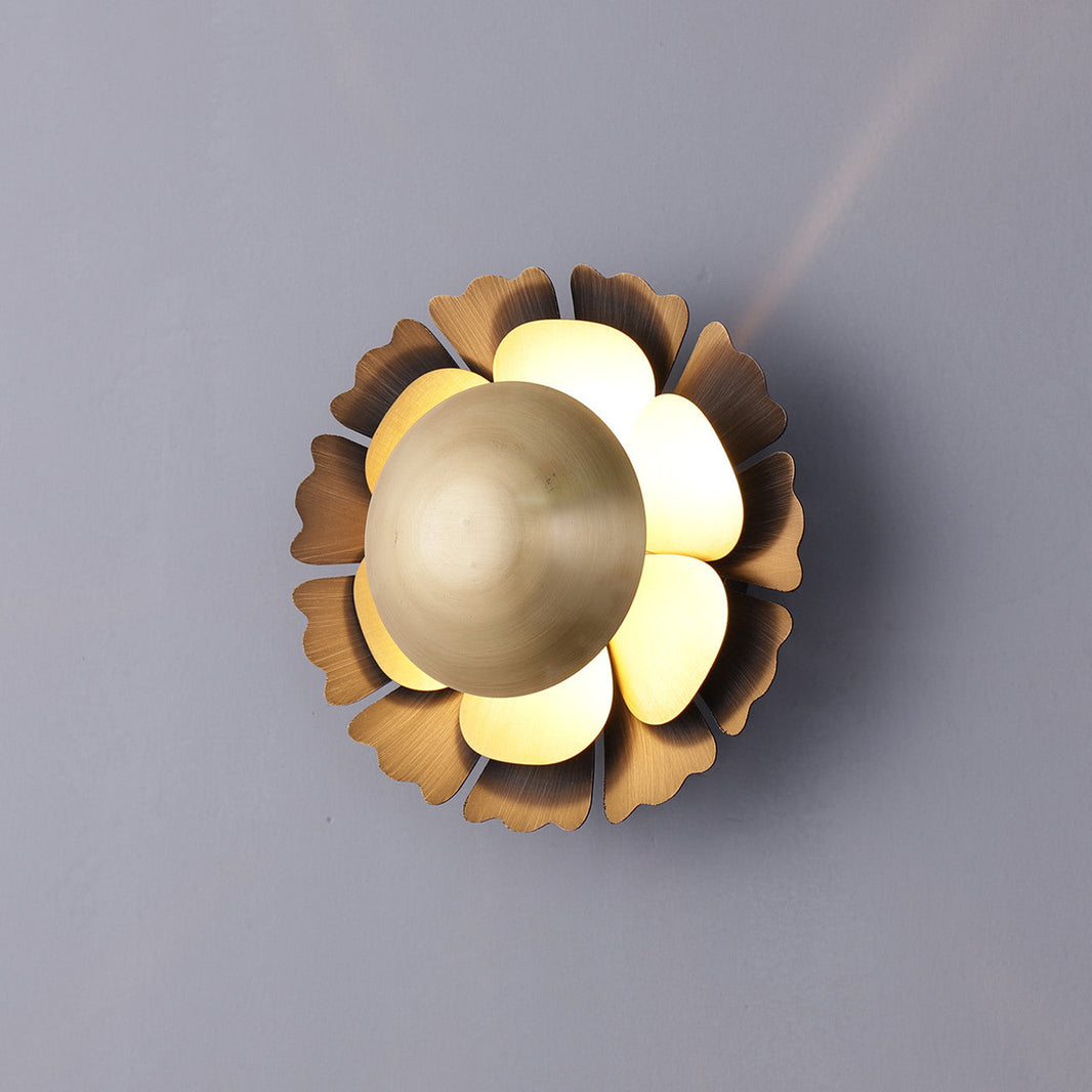 Flower Wall Sconce With Brass Shades