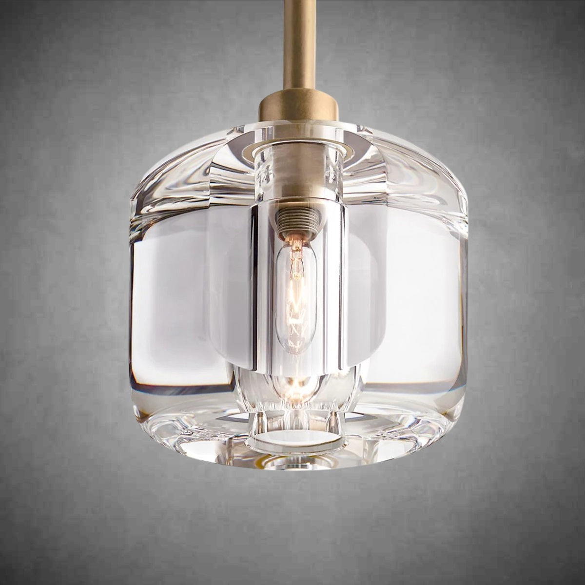 Maelis Pendant