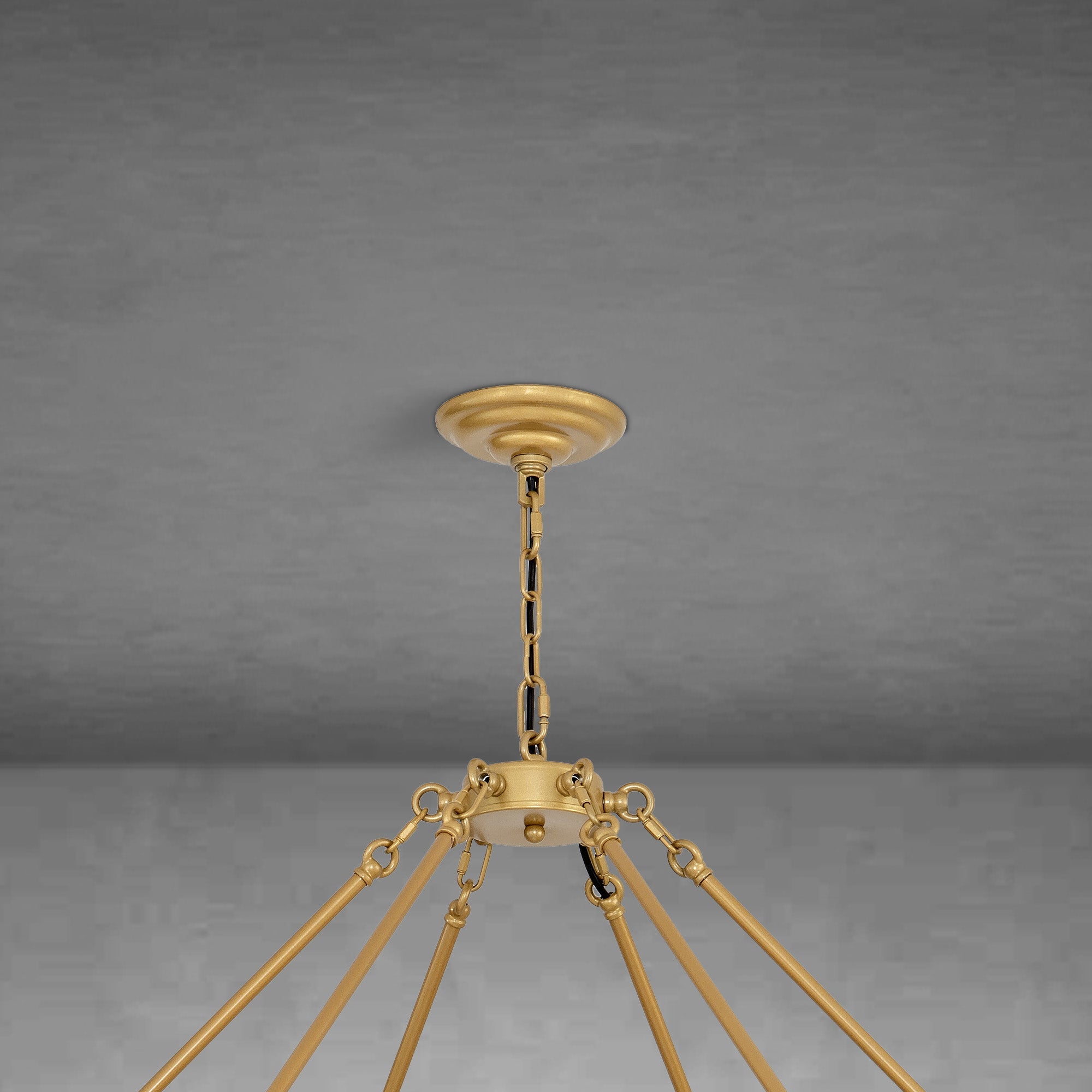 Modern wheel-shaped Chandelier