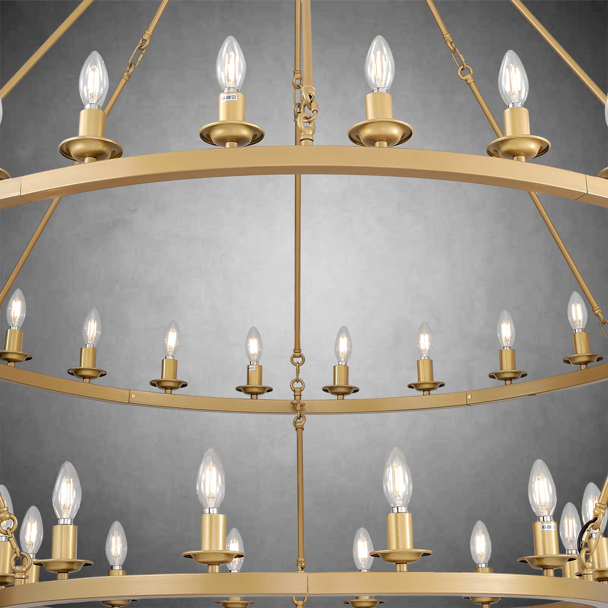Modern wheel-shaped Chandelier