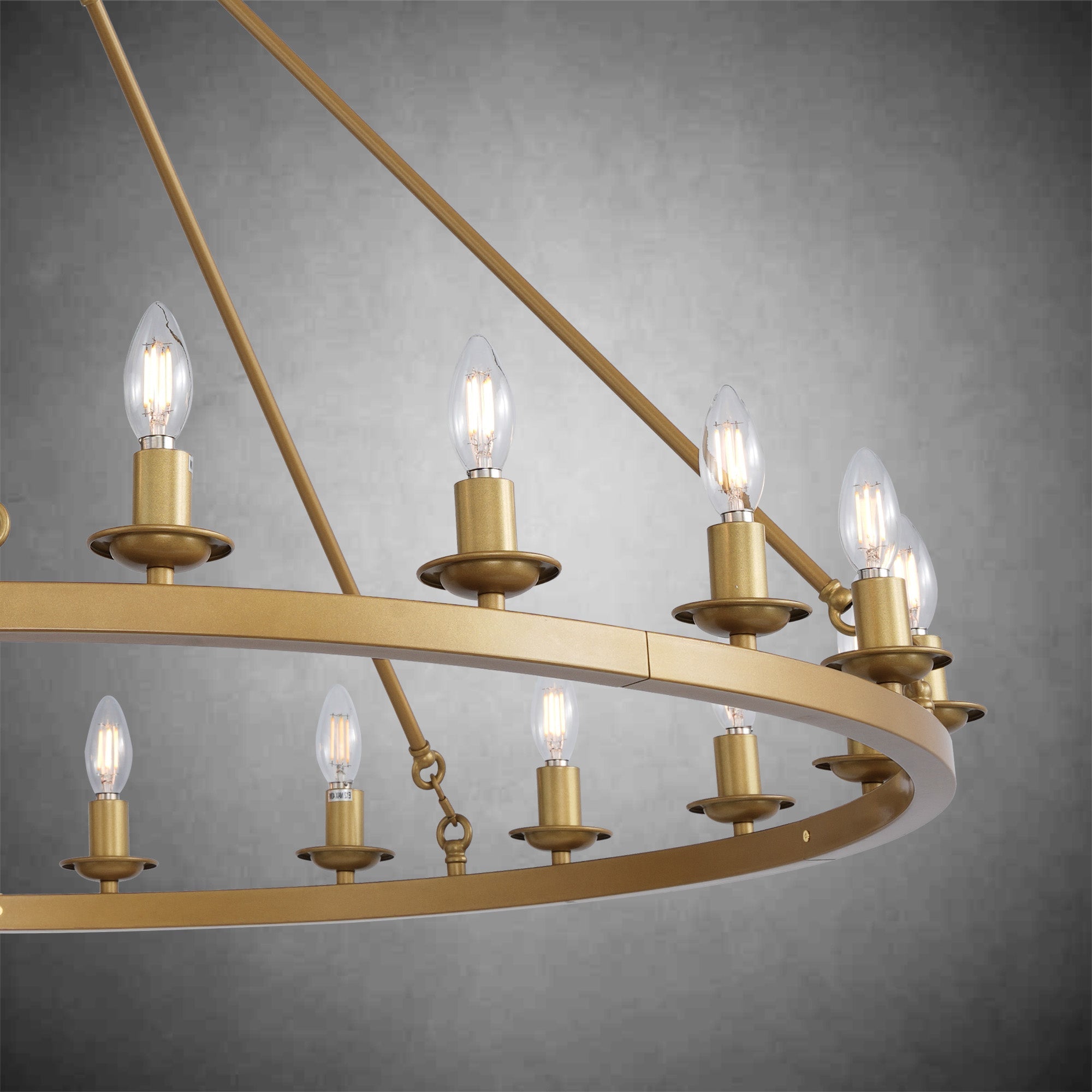 Modern wheel-shaped Chandelier