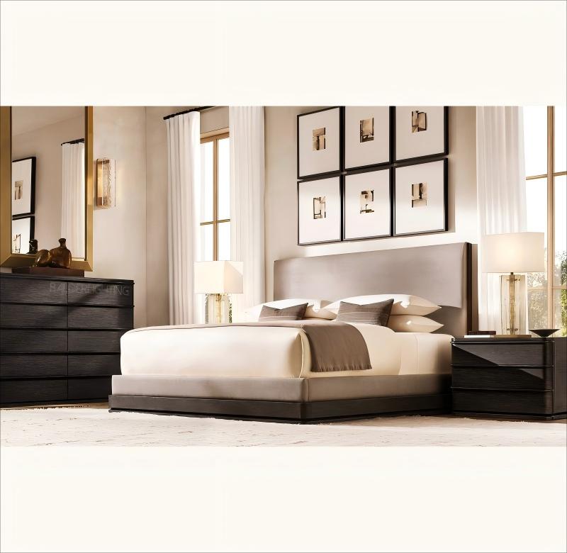 Elegant Calame Glass Wall Sconce with Burnished Brass Finish