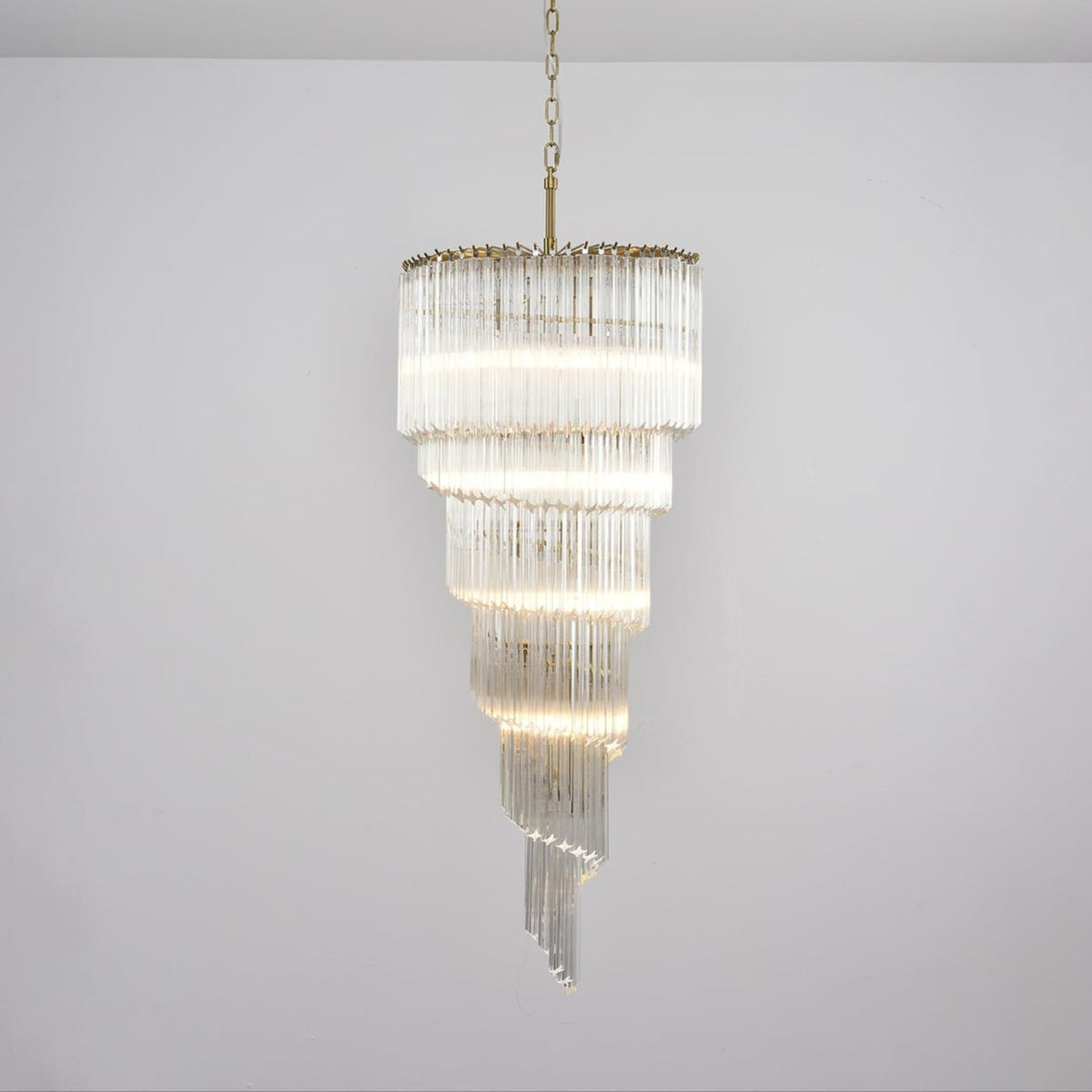 Cascada Spiral Clear Chandelier - Vakkerlight