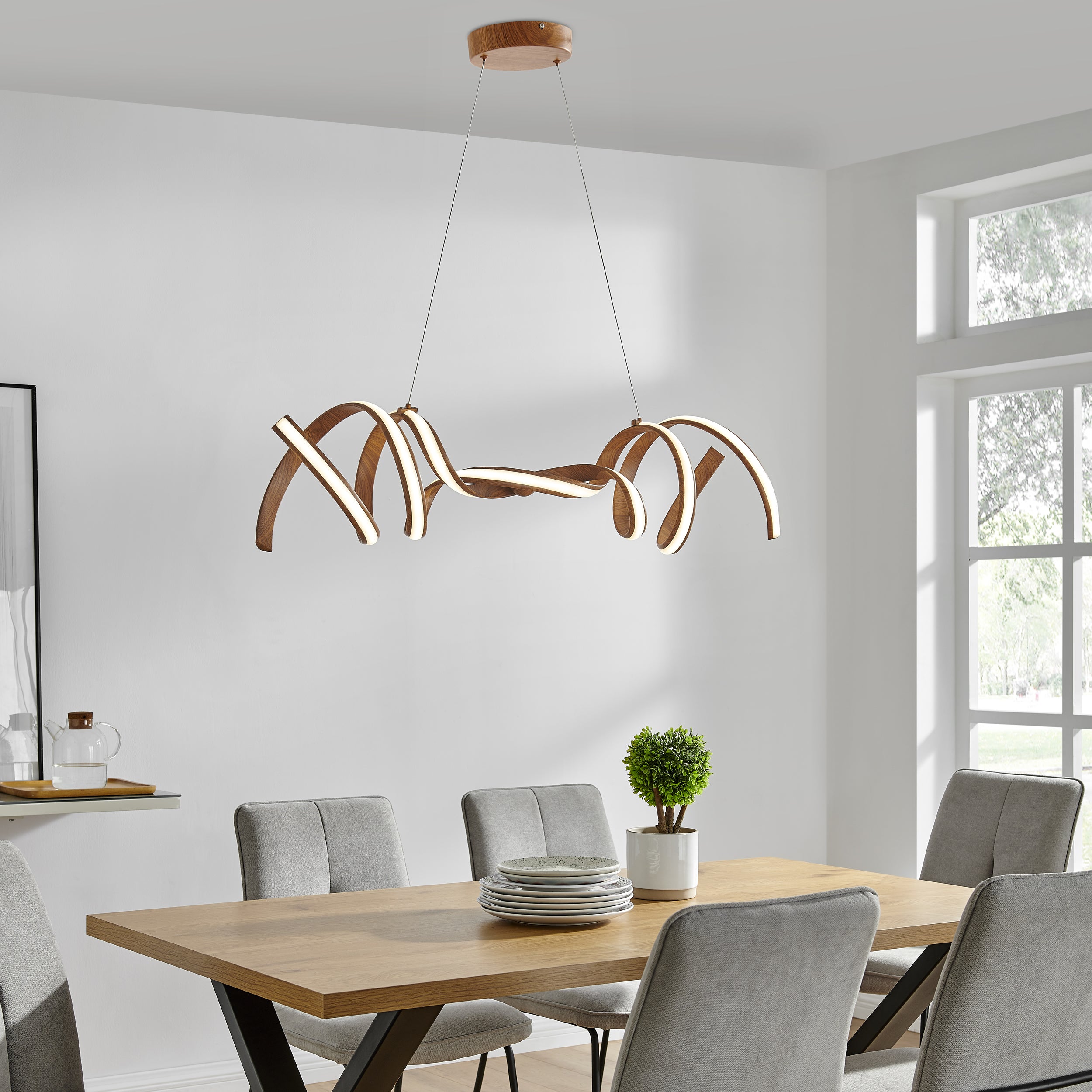 Munich LED Horizontal Chandelier Wood