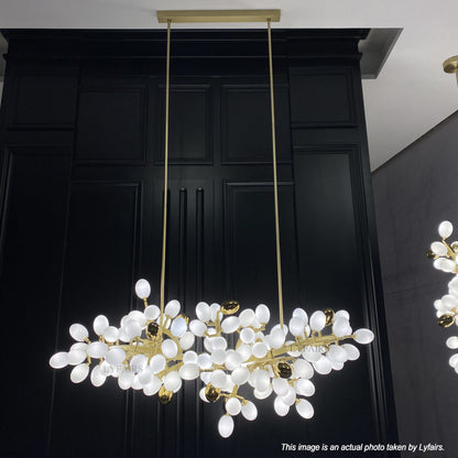 Contemporary Art Style Luxury White Grape Chandelier