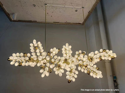 Contemporary Art Style Luxury White Grape Chandelier