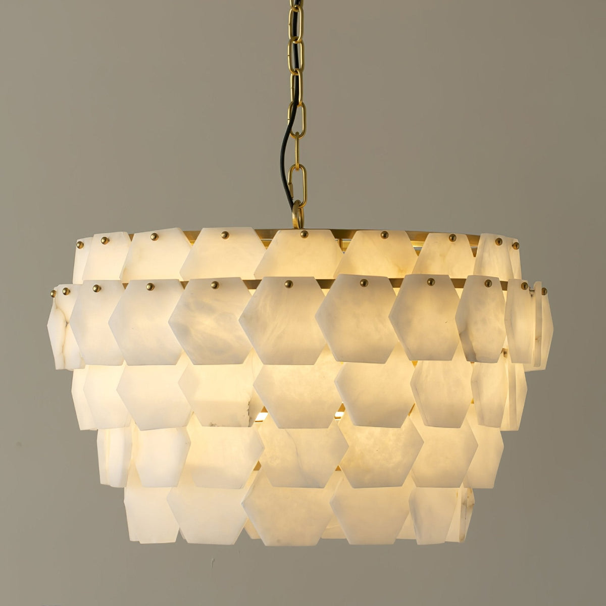 Vakkerlight Hexa Cloud Gold & White Alabaster Pendant Light – 23.6" Diameter