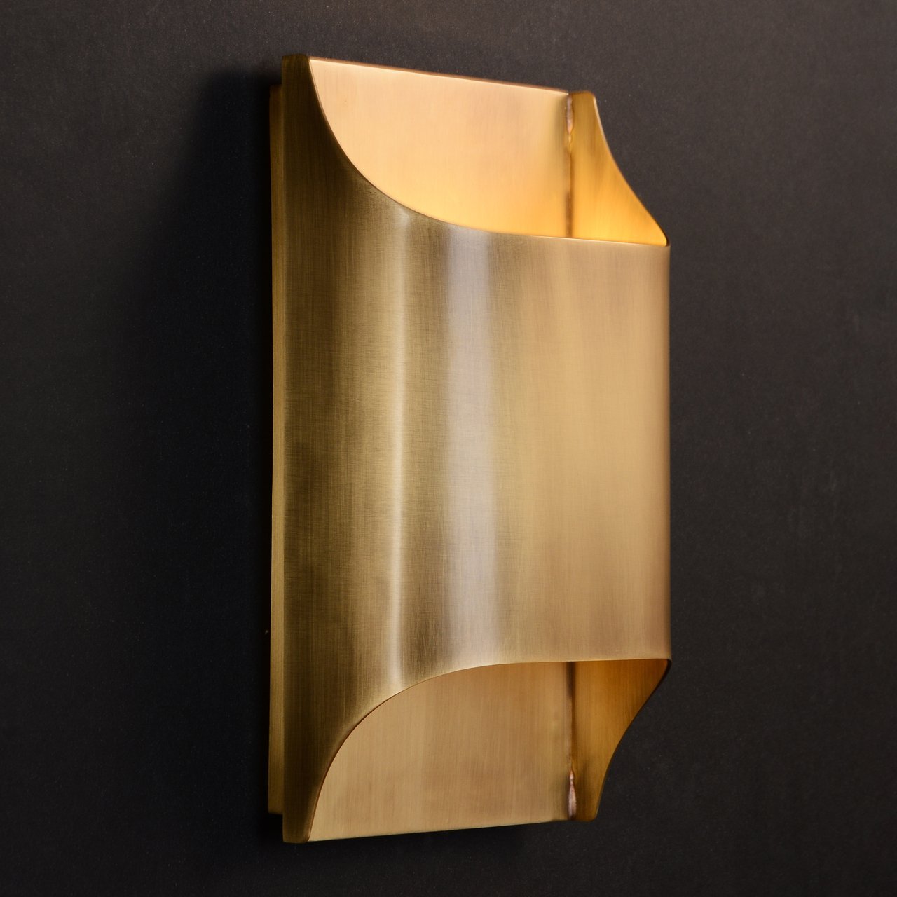 Leclerc Wall Lamp