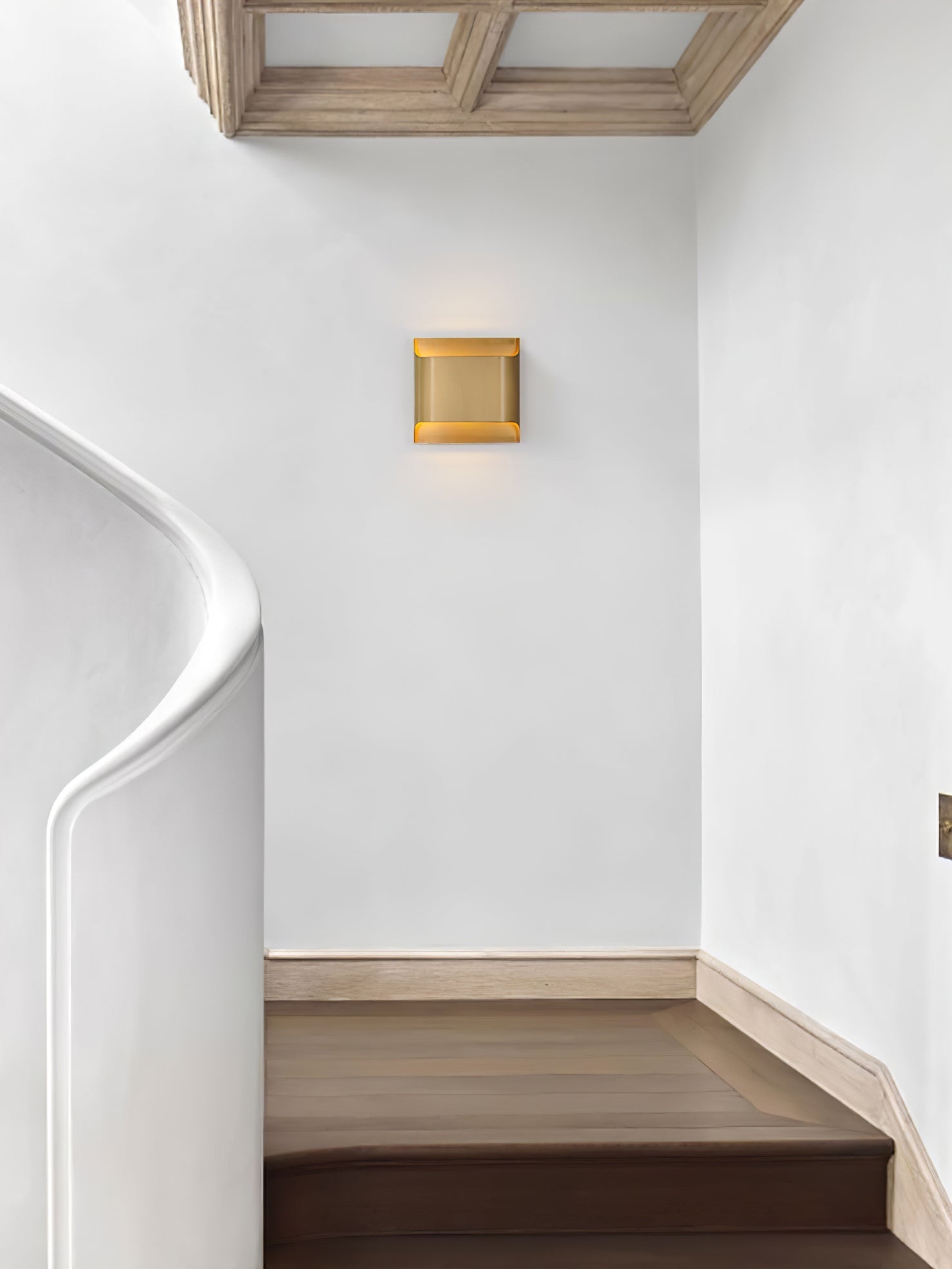 Leclerc Wall Lamp