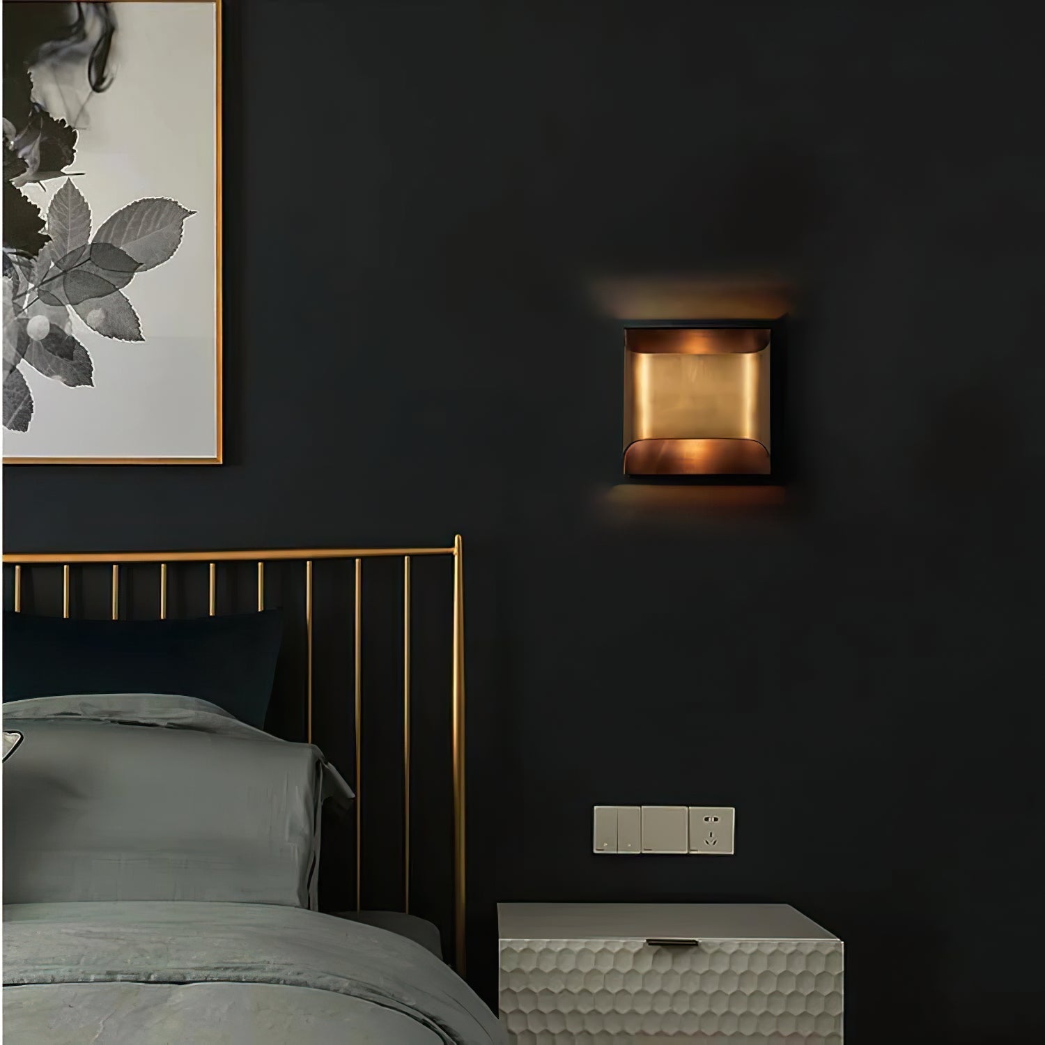Leclerc Wall Lamp