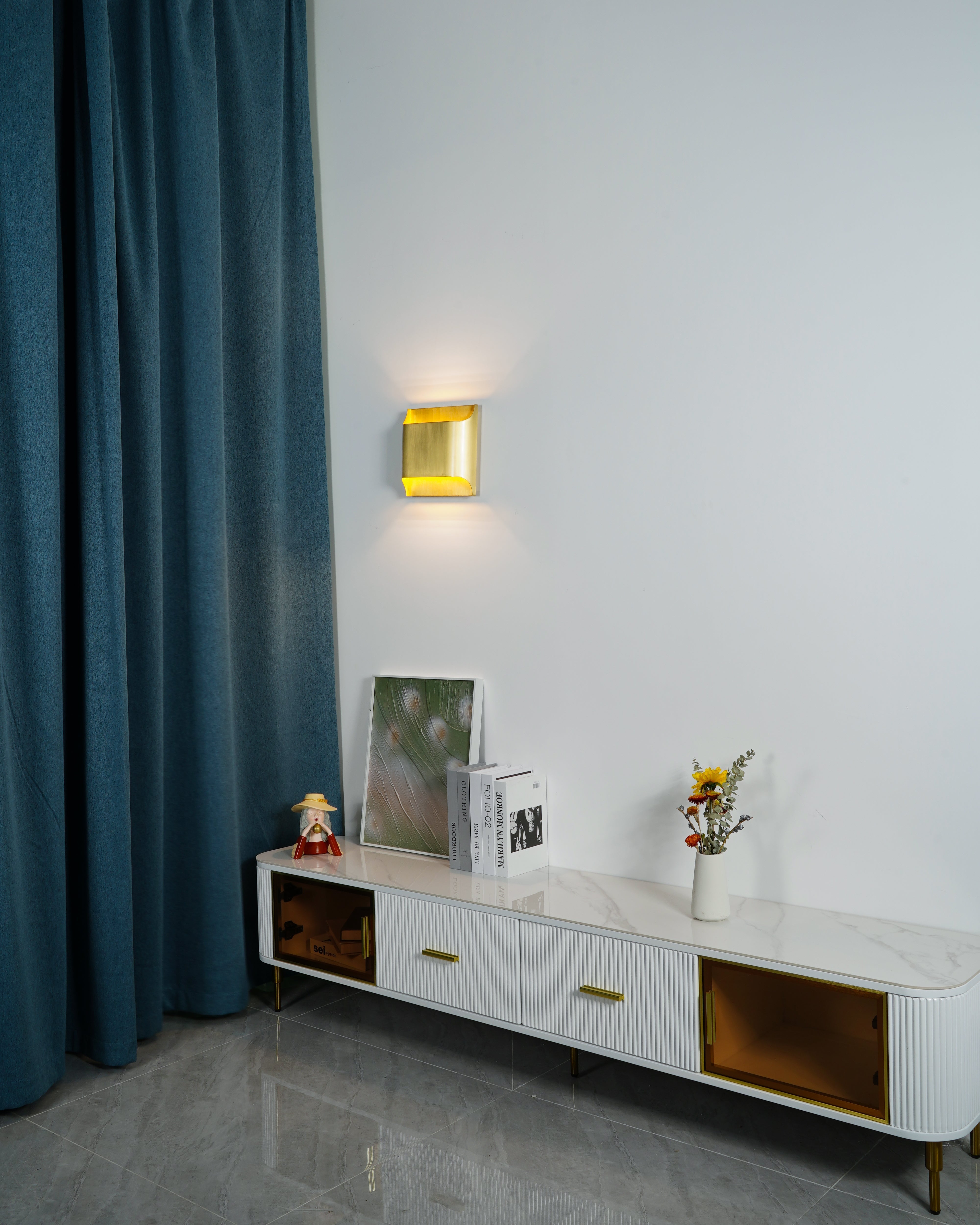 Leclerc Wall Lamp