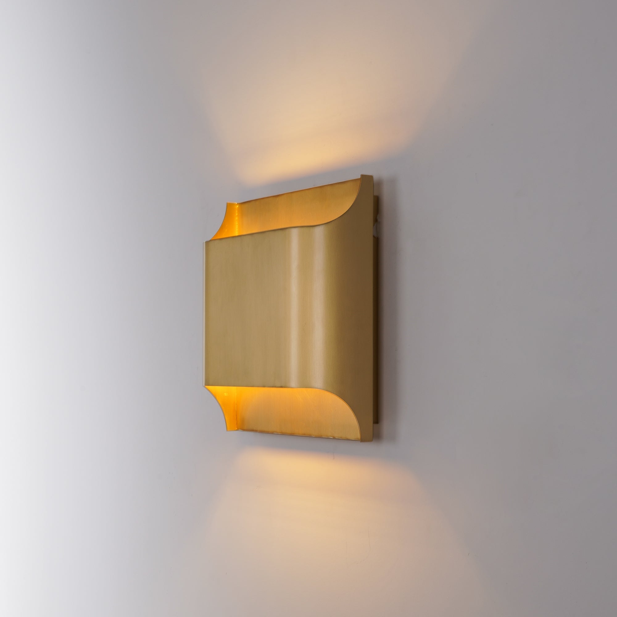 Leclerc Wall Lamp