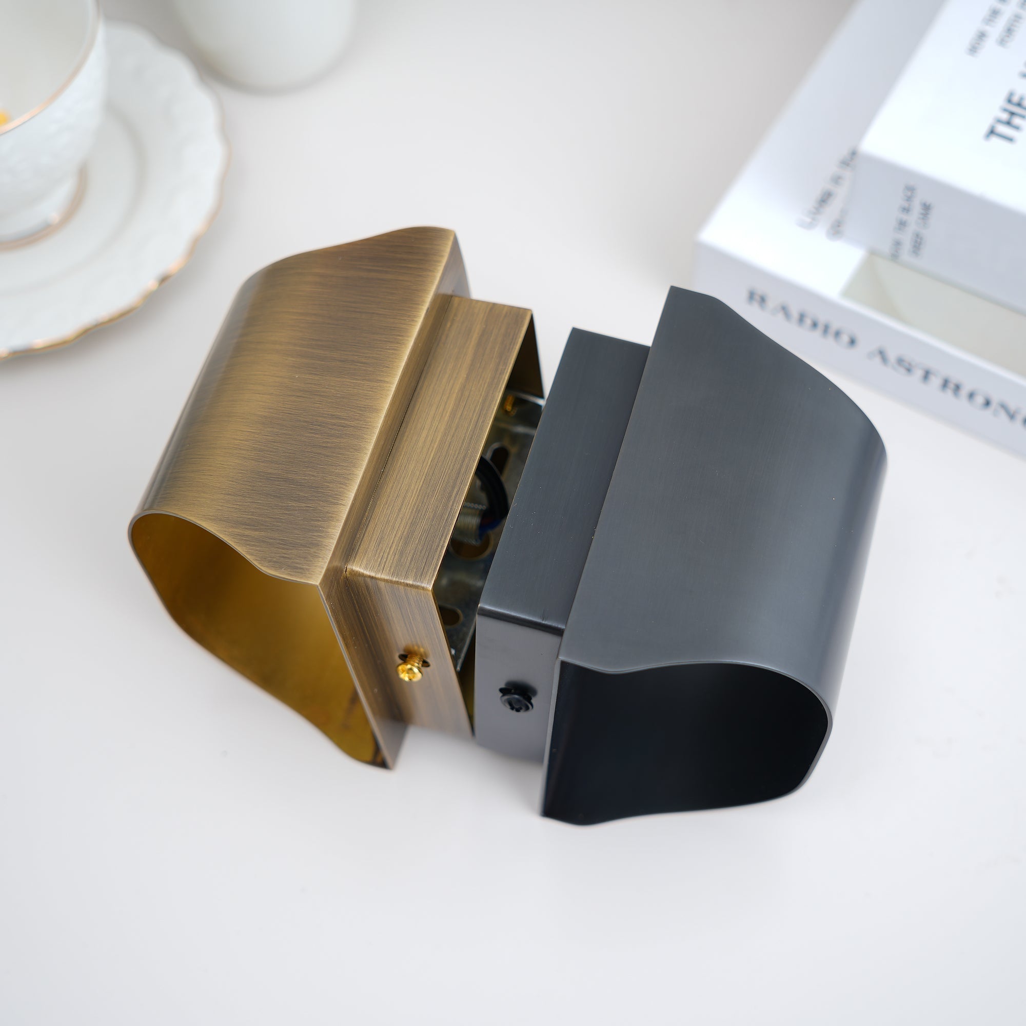 Leclerc Wall Lamp