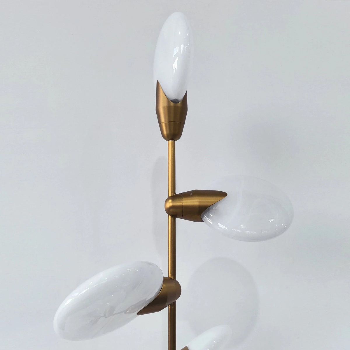 Lyverne Floor Lamp - Blushlighting