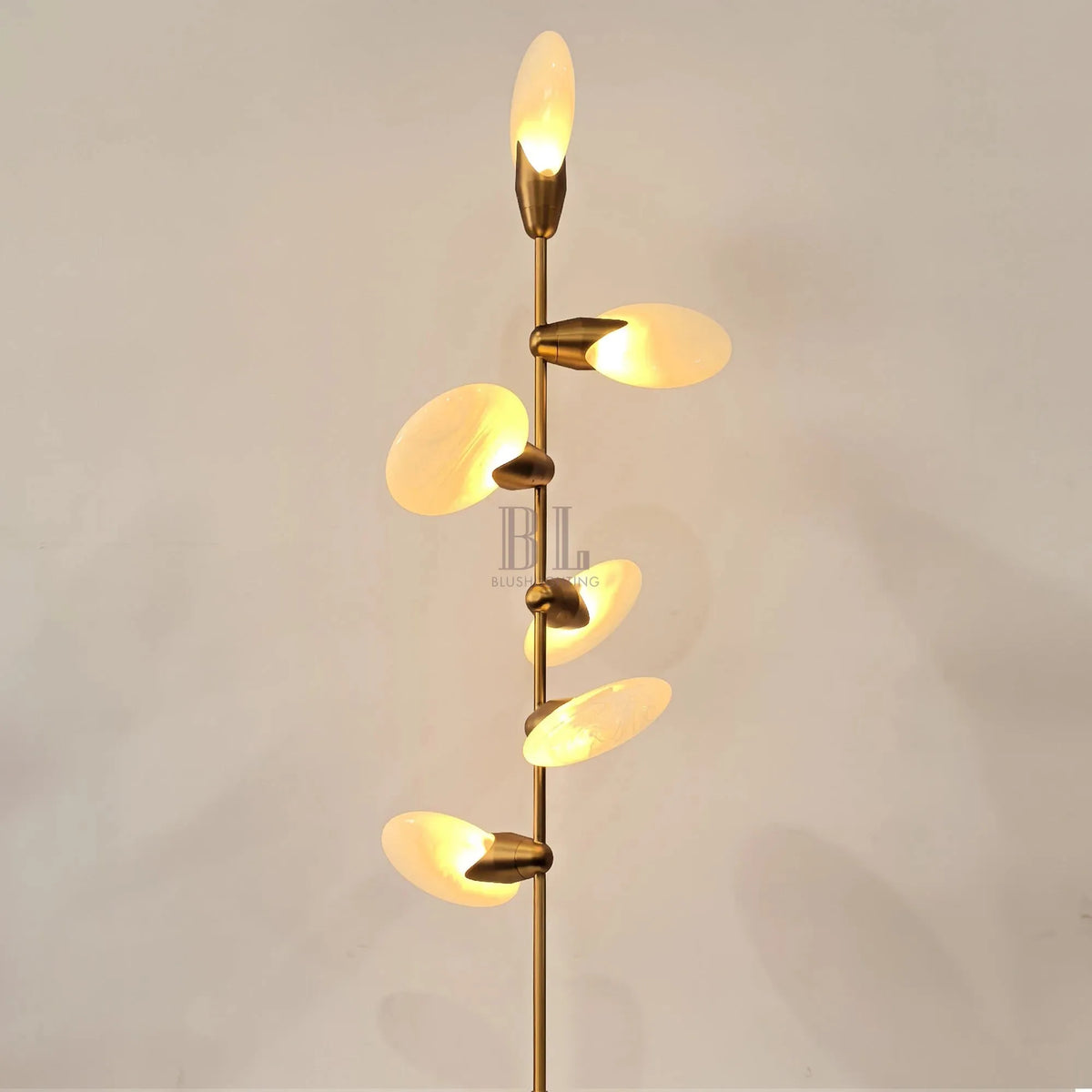 Lyverne Floor Lamp - Blushlighting