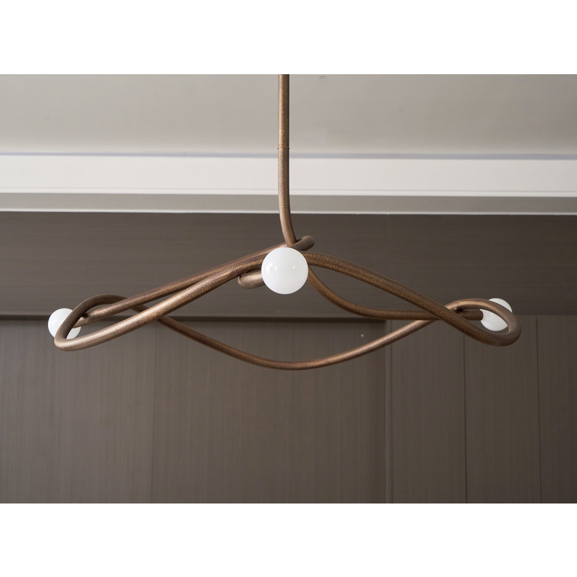 Tryst Chandelier
