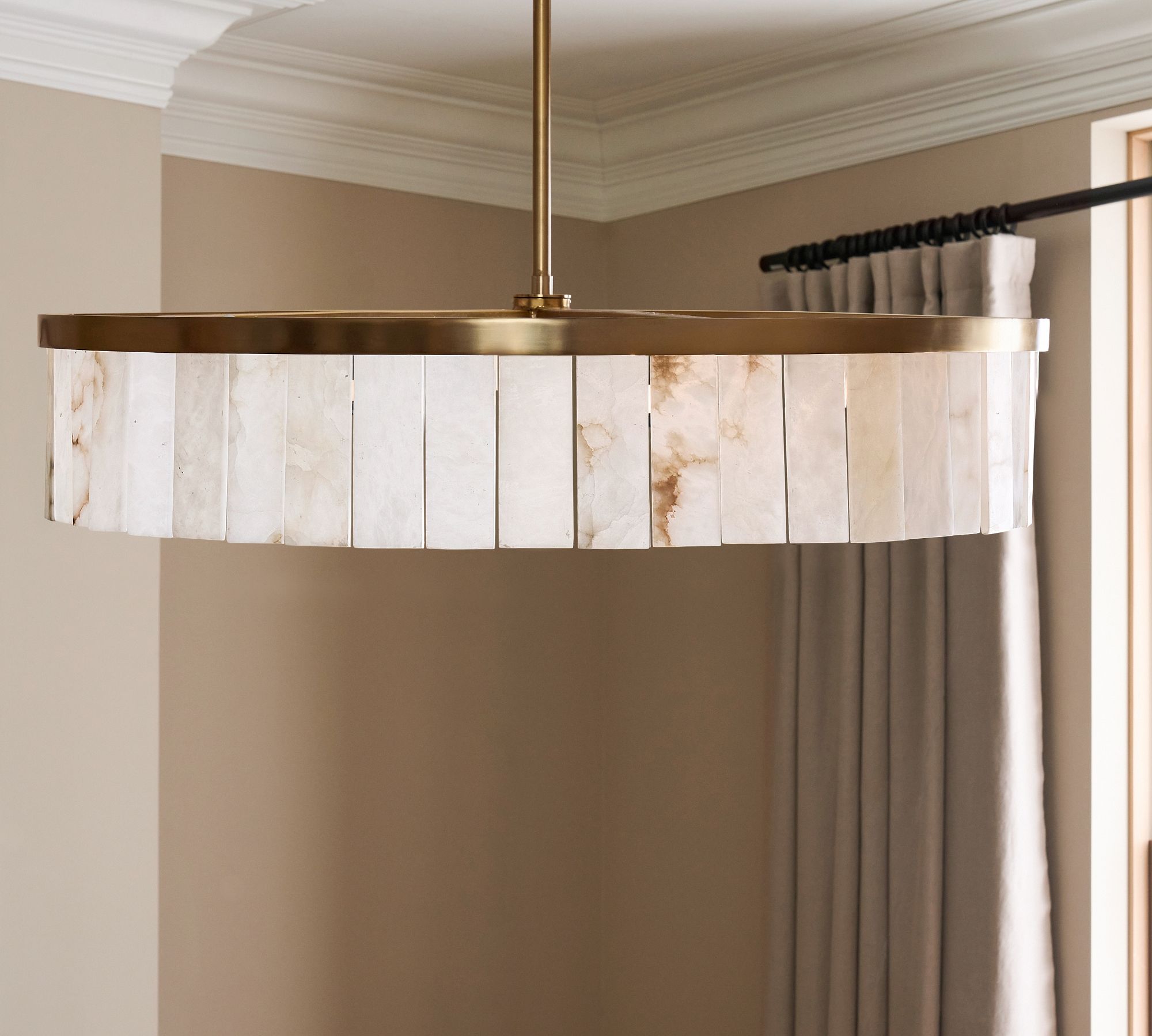 Windham Alabaster One-Tile Round Chandelier